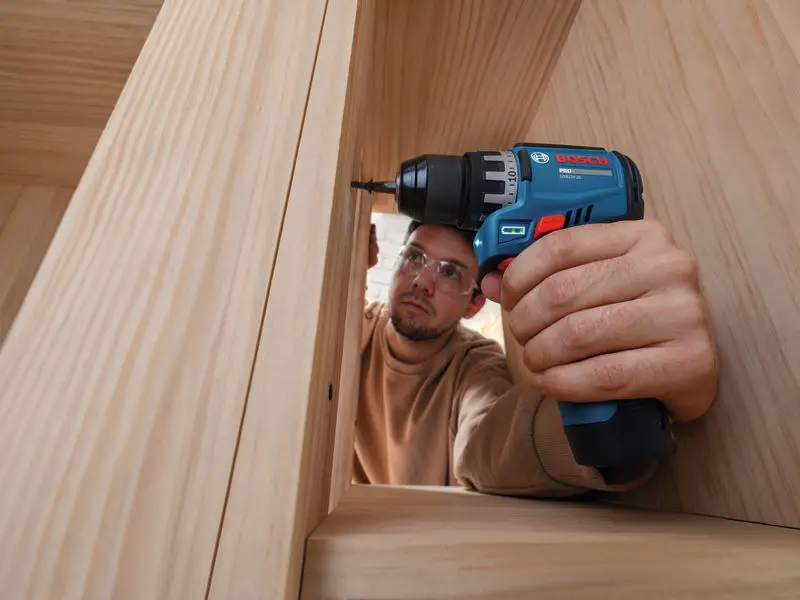 Bosch Professional GSR 12V-31  - đánh giá và giá Power Tools Review